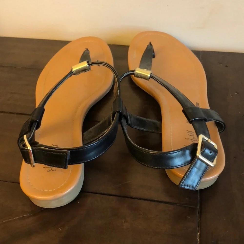 Style & Co sandals - Picture 3 of 6